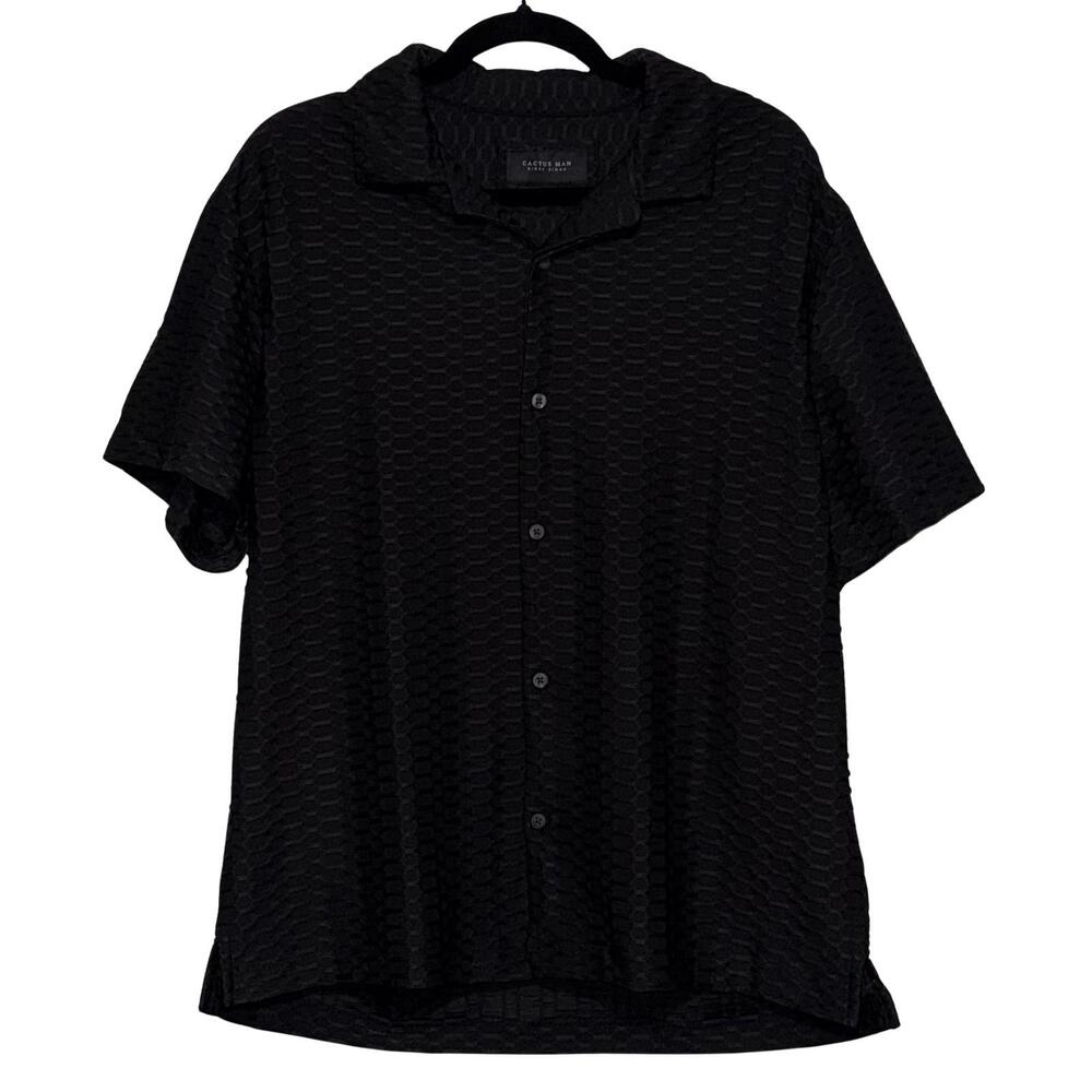 NWOT Cactus Man Mens Short-Sleeve Button Front Shirt